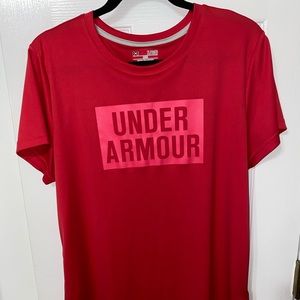 Under Armour Women’s Loose Fit Top